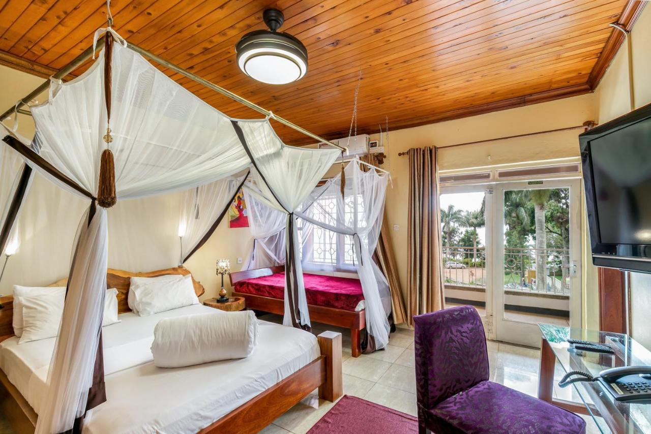 2 Friends Resort Entebbe